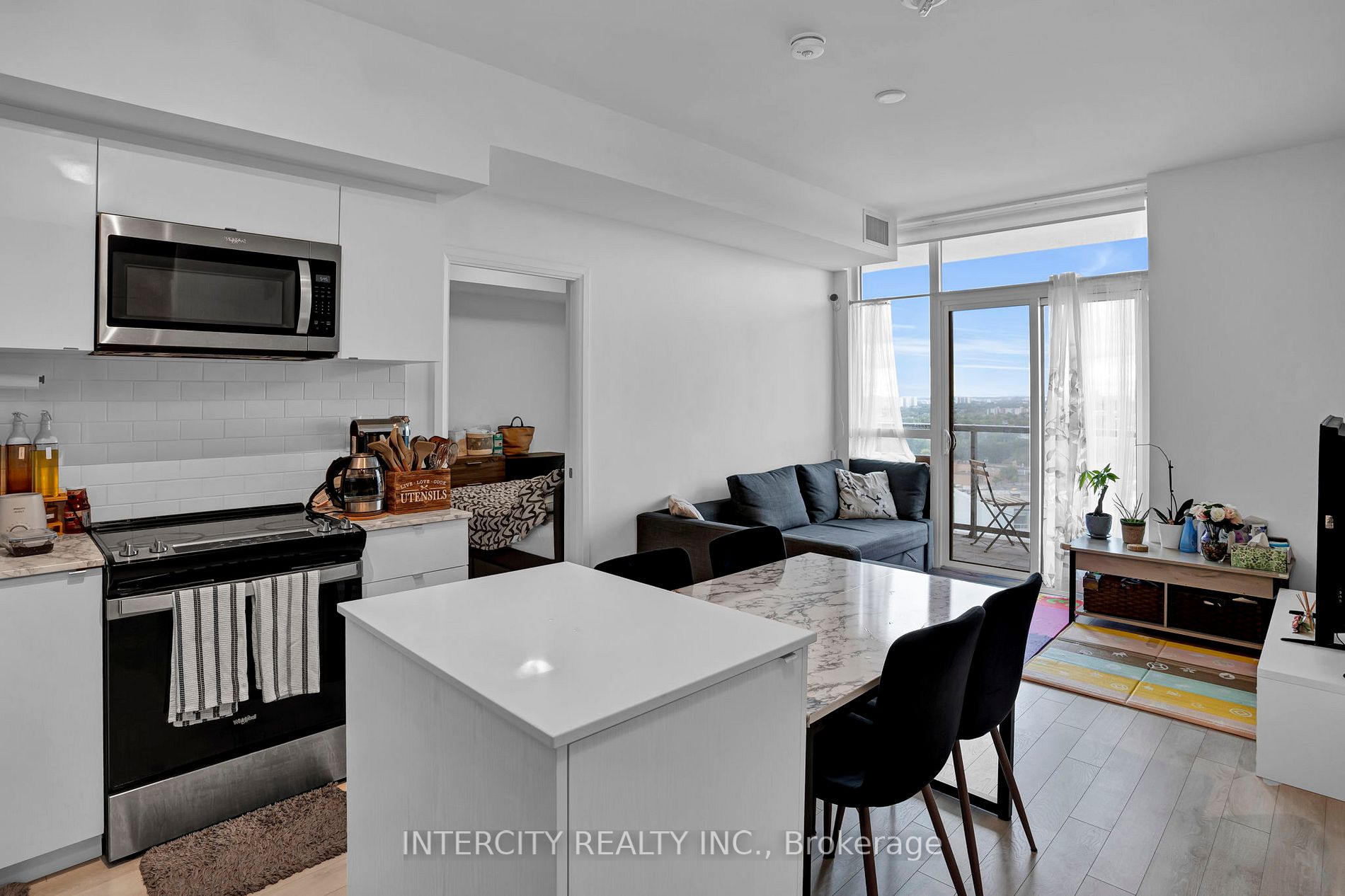 1461 Lawrence Ave W, #1804