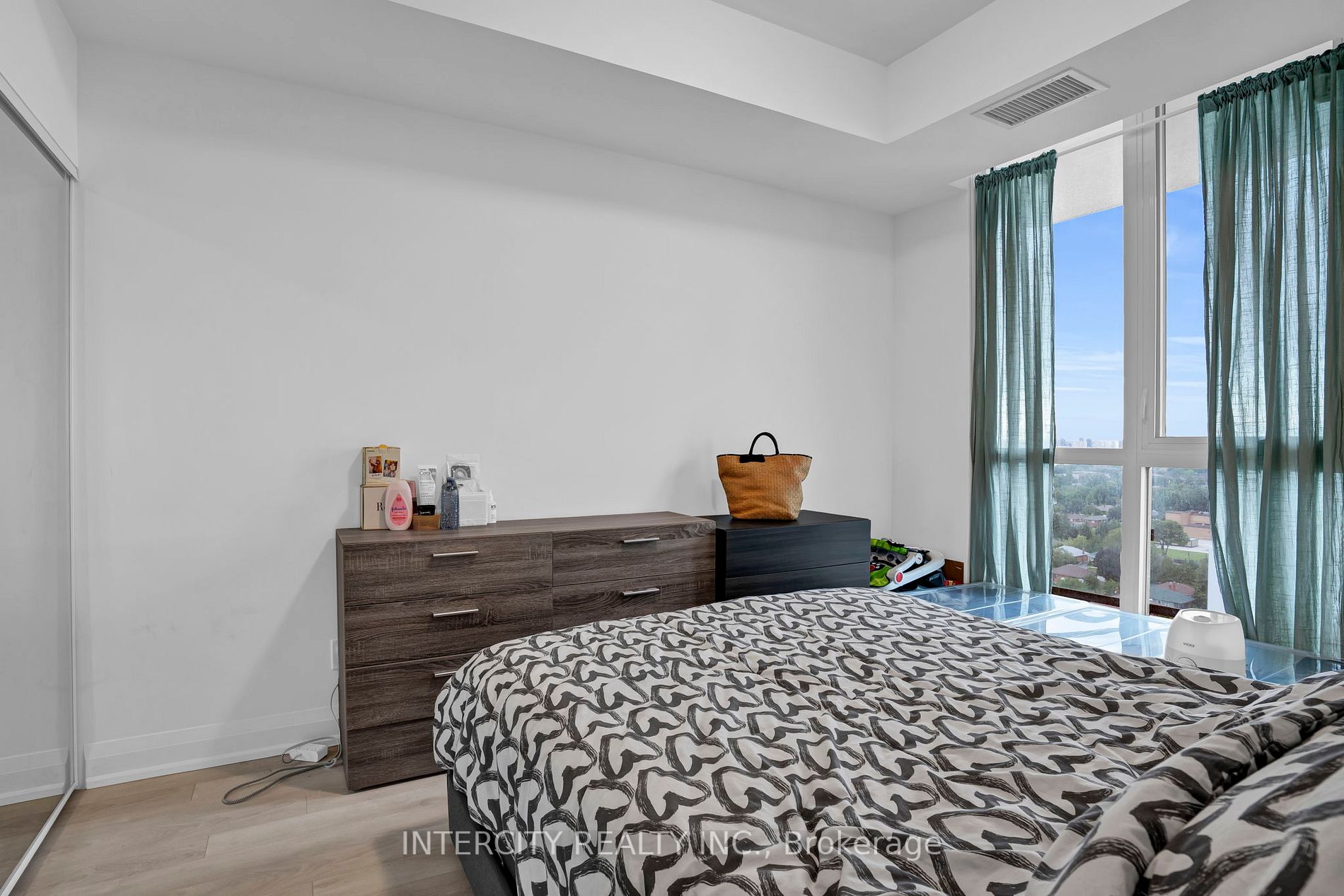 1461 Lawrence Ave W, #1804