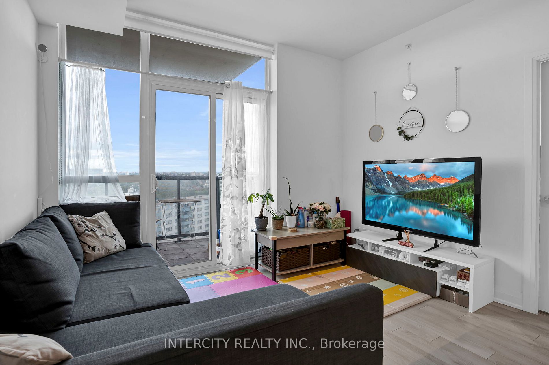 1461 Lawrence Ave W, #1804