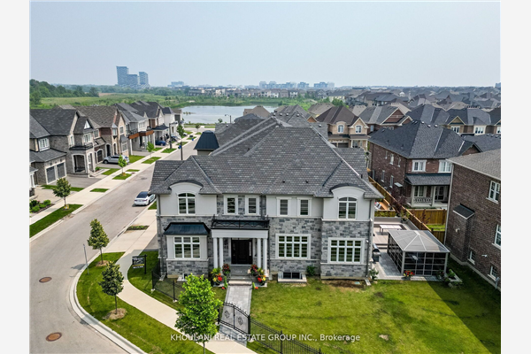 148 Bowbeer Rd, Oakville
