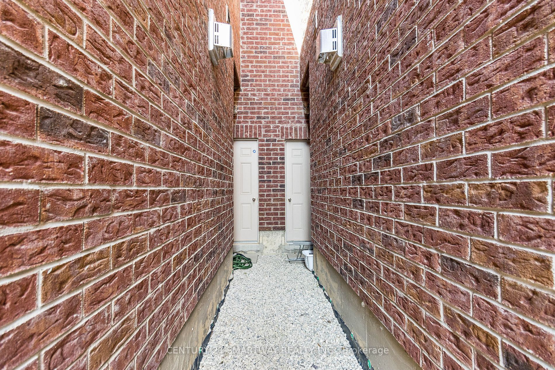 168 Agava Street