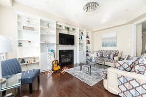 4 Ingleside Rd N
