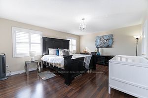 4 Ingleside Rd N