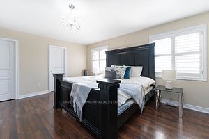 4 Ingleside Rd N