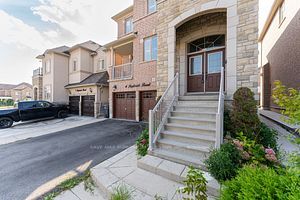 4 Ingleside Rd N