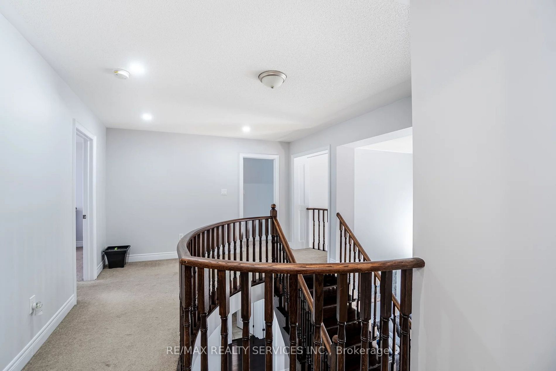 24 Fort Williams Dr