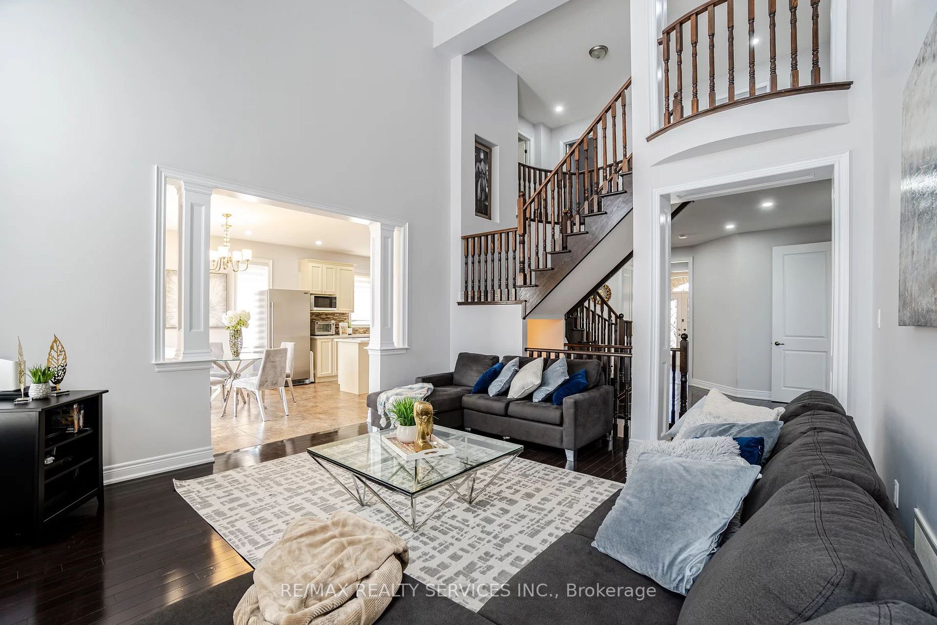 24 Fort Williams Dr