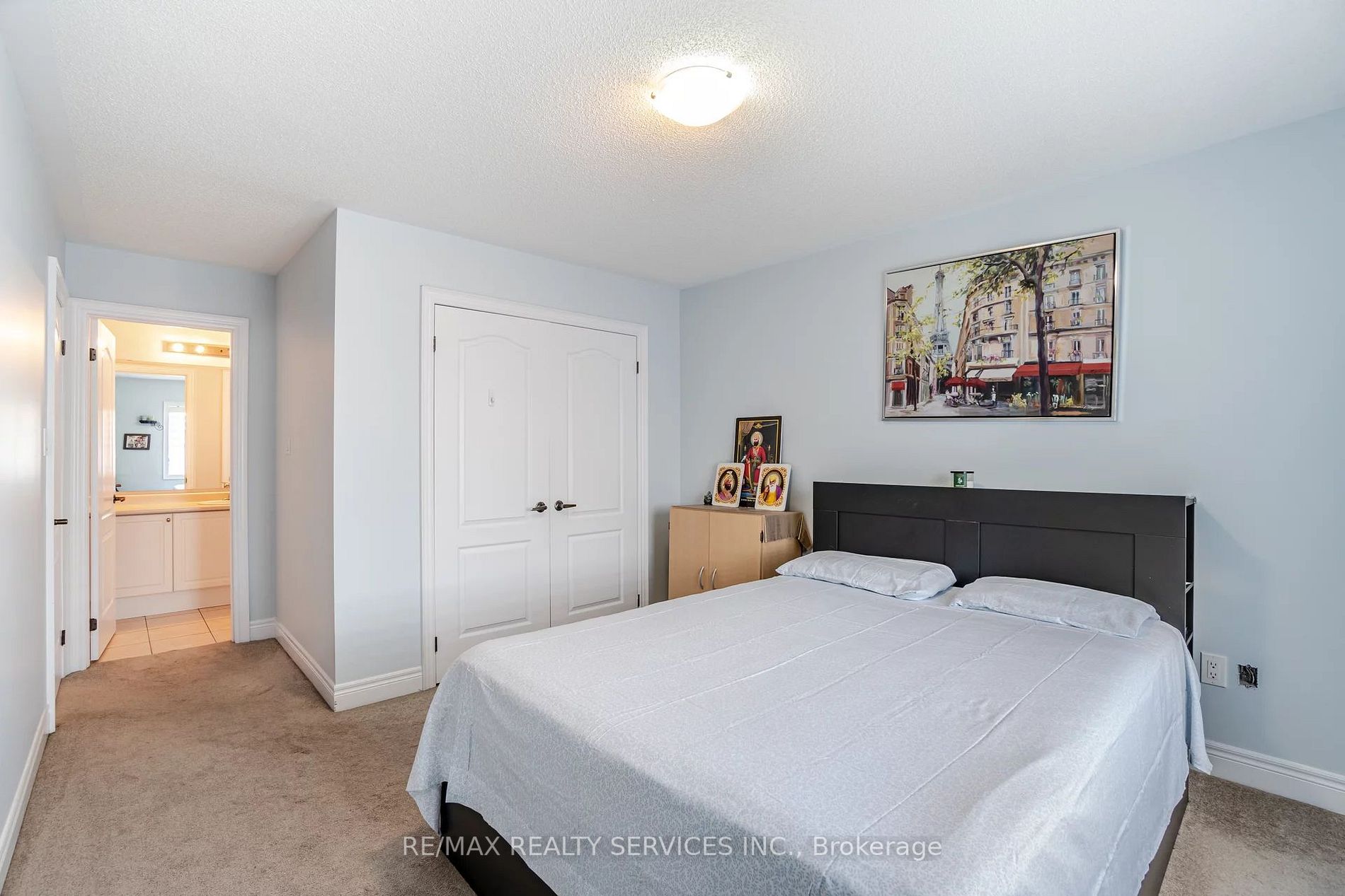 24 Fort Williams Dr