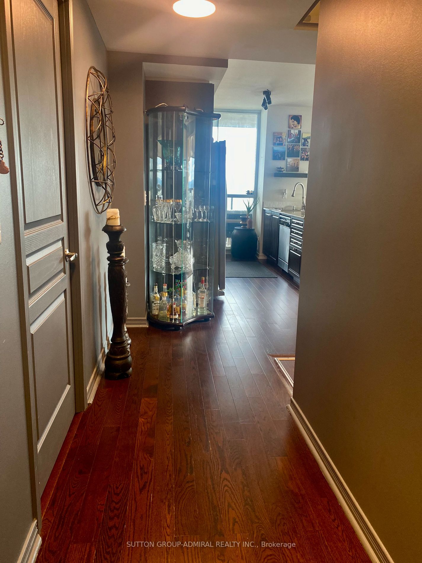 Listing W6819306 - Large Photo # 4