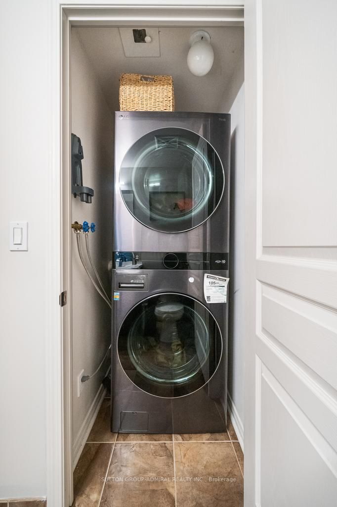 Listing W6819306 - Large Photo # 19