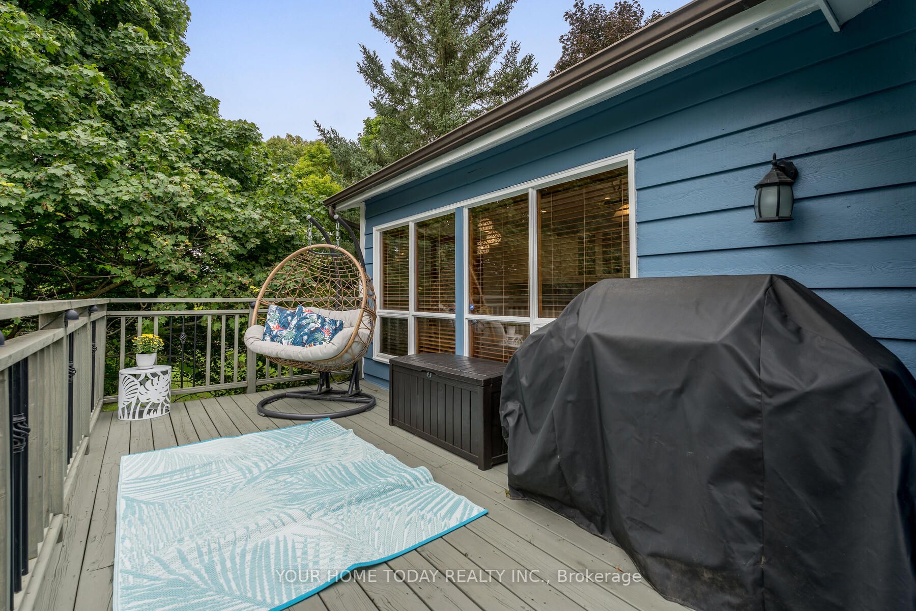 13 Stewarttown Road