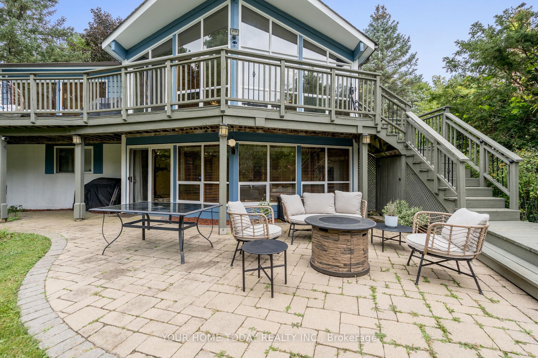 13 Stewarttown Road