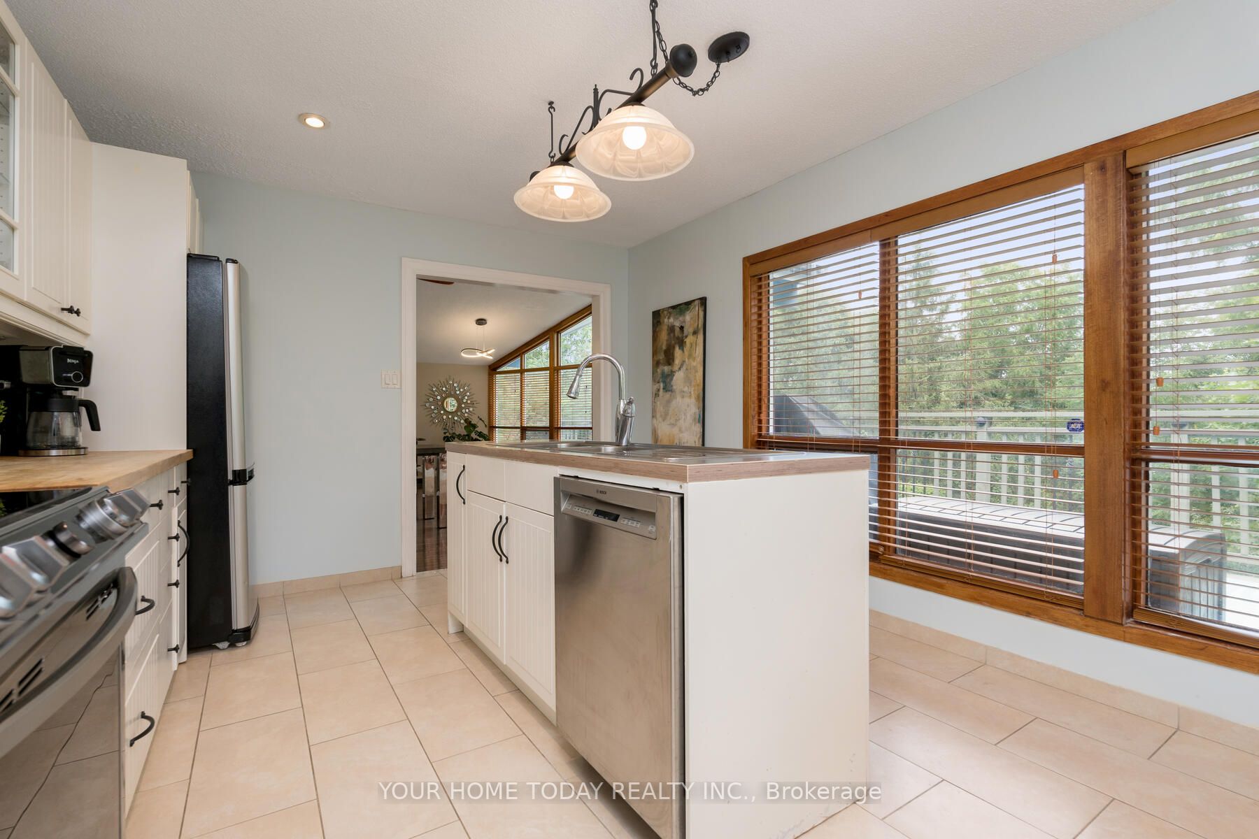 13 Stewarttown Road
