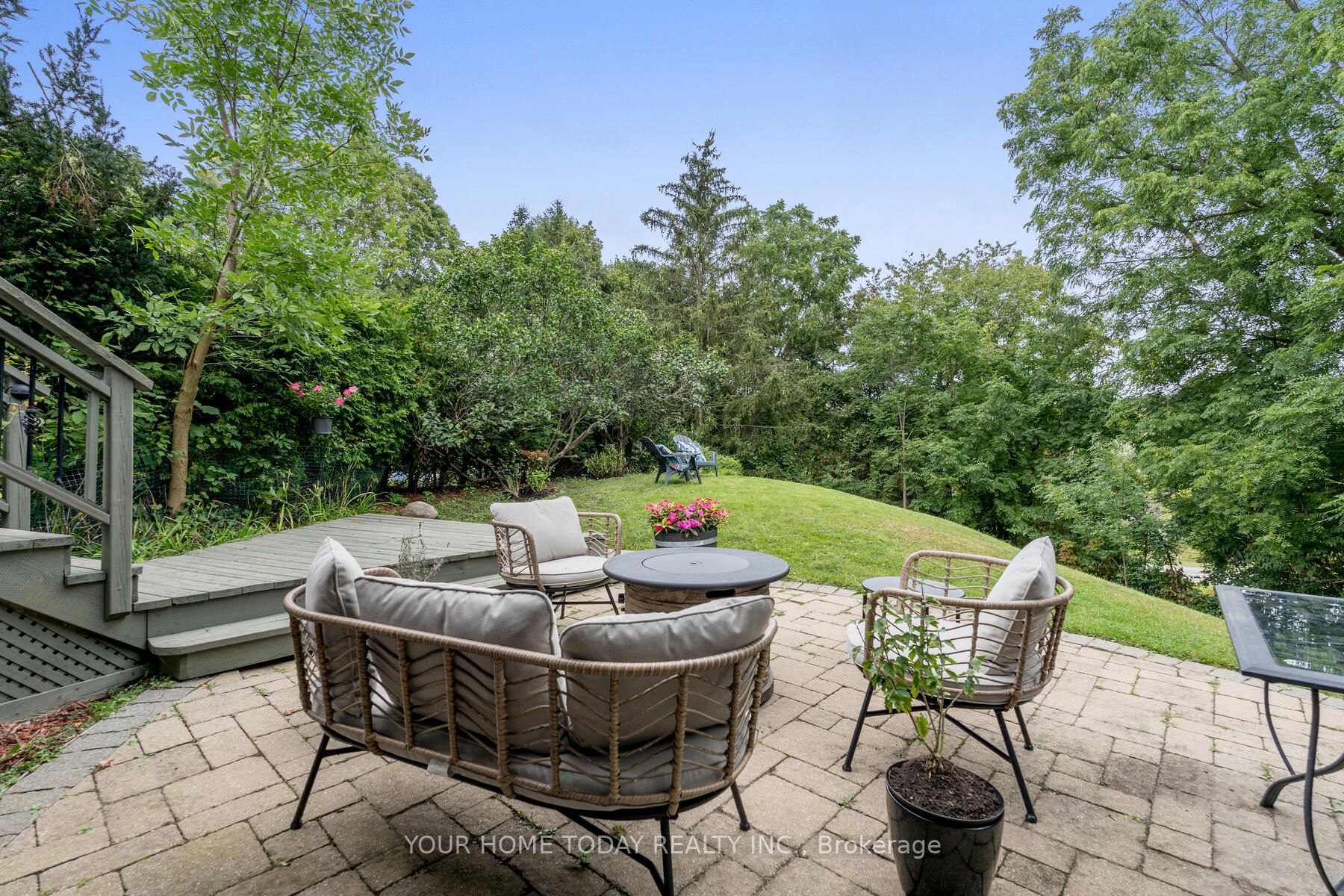 13 Stewarttown Road