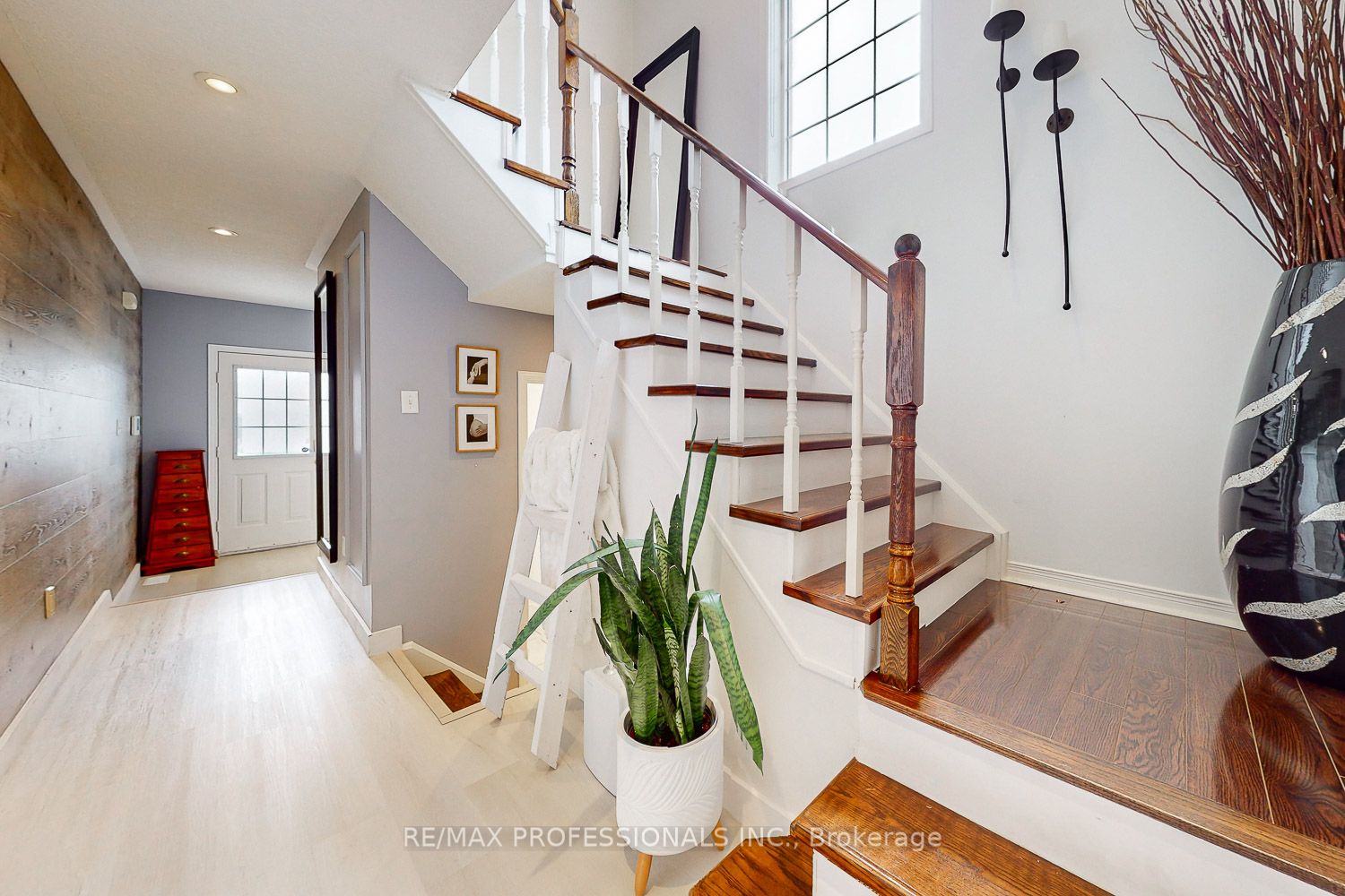 93 Frank Johnston Rd