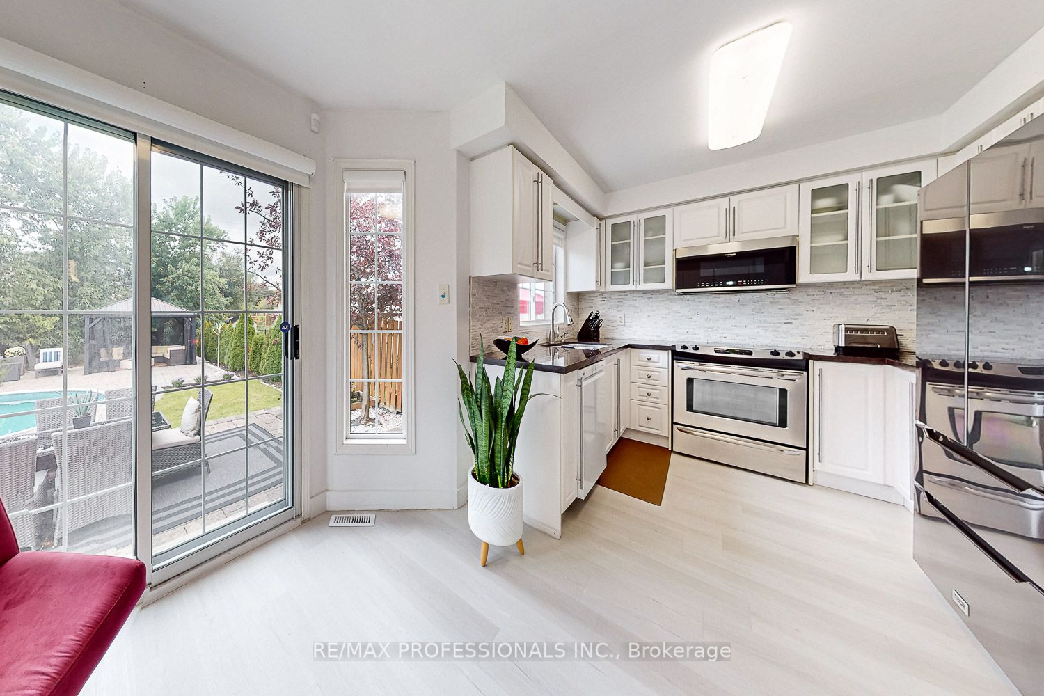93 Frank Johnston Road