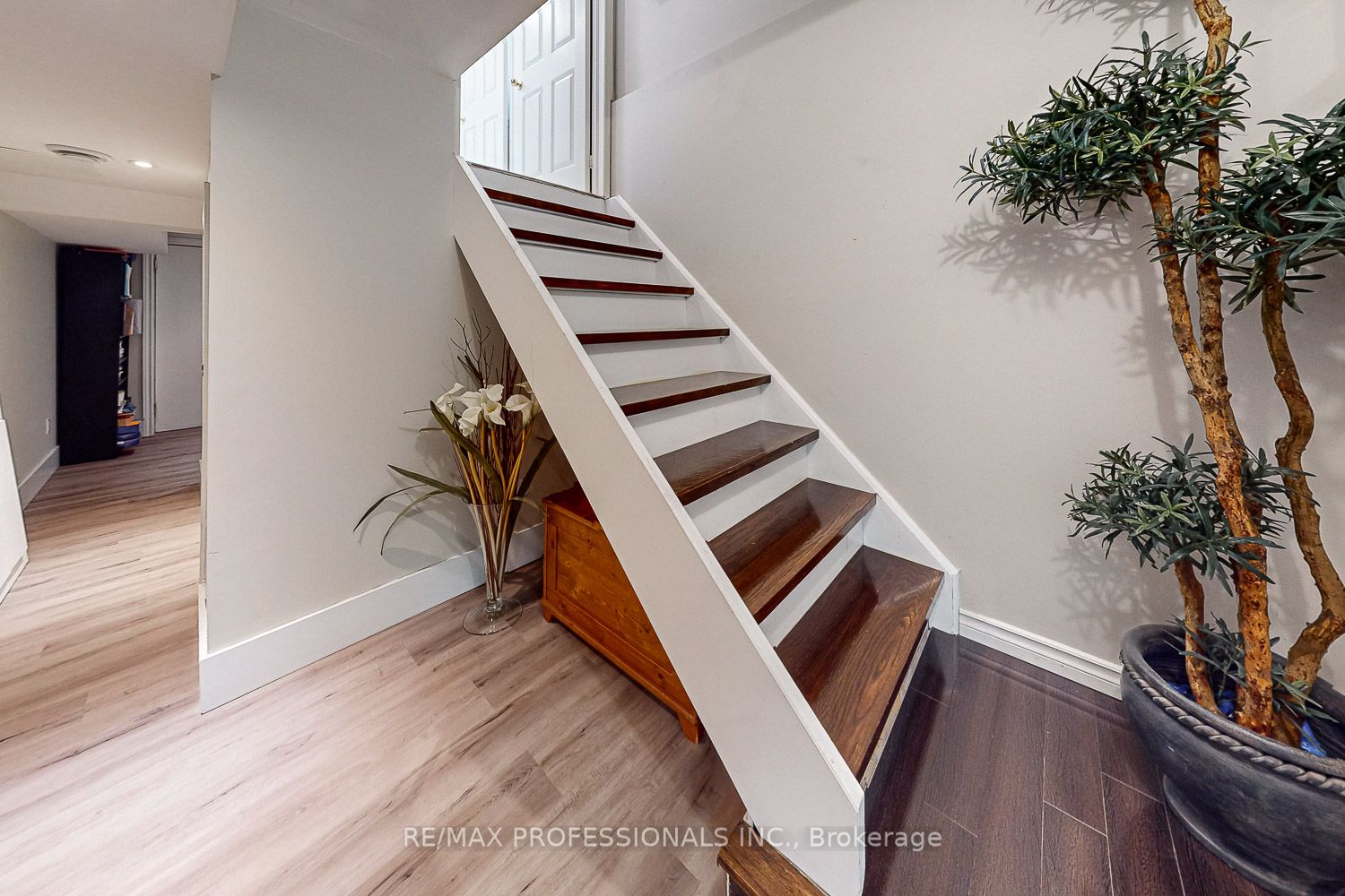 93 Frank Johnston Road