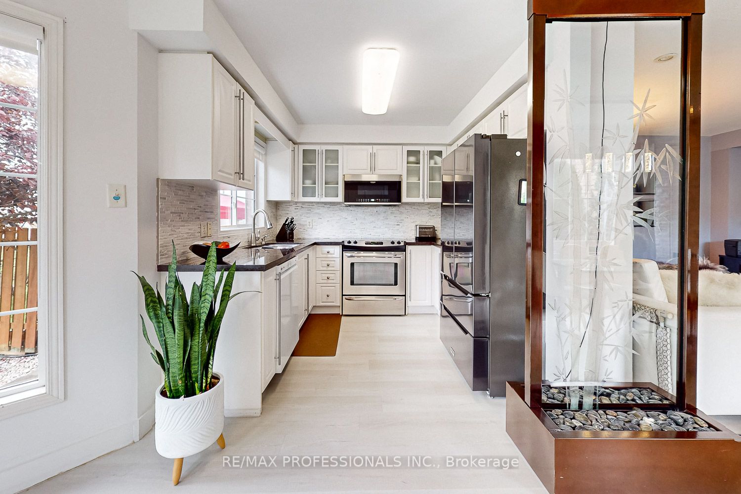 93 Frank Johnston Road