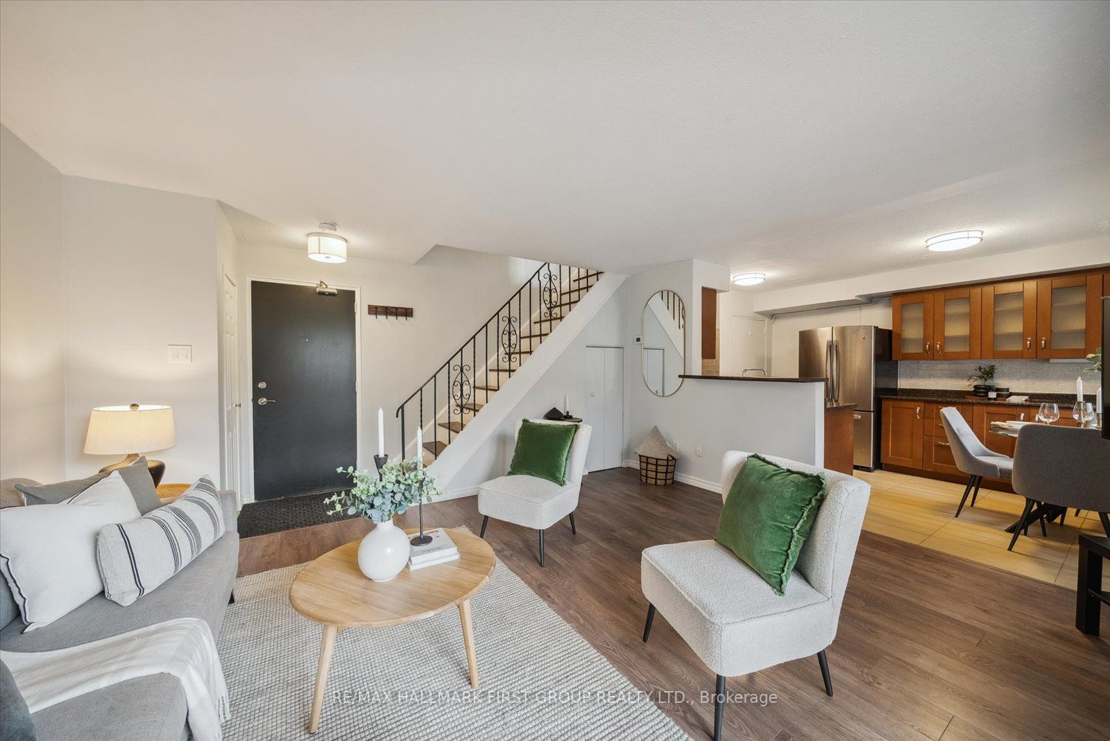475 Claridge Rd, #5