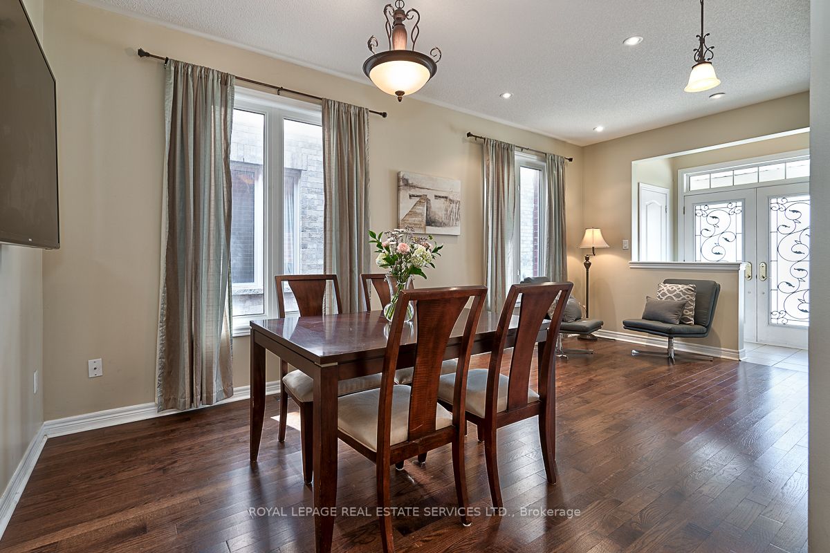 176 Giddings Cres