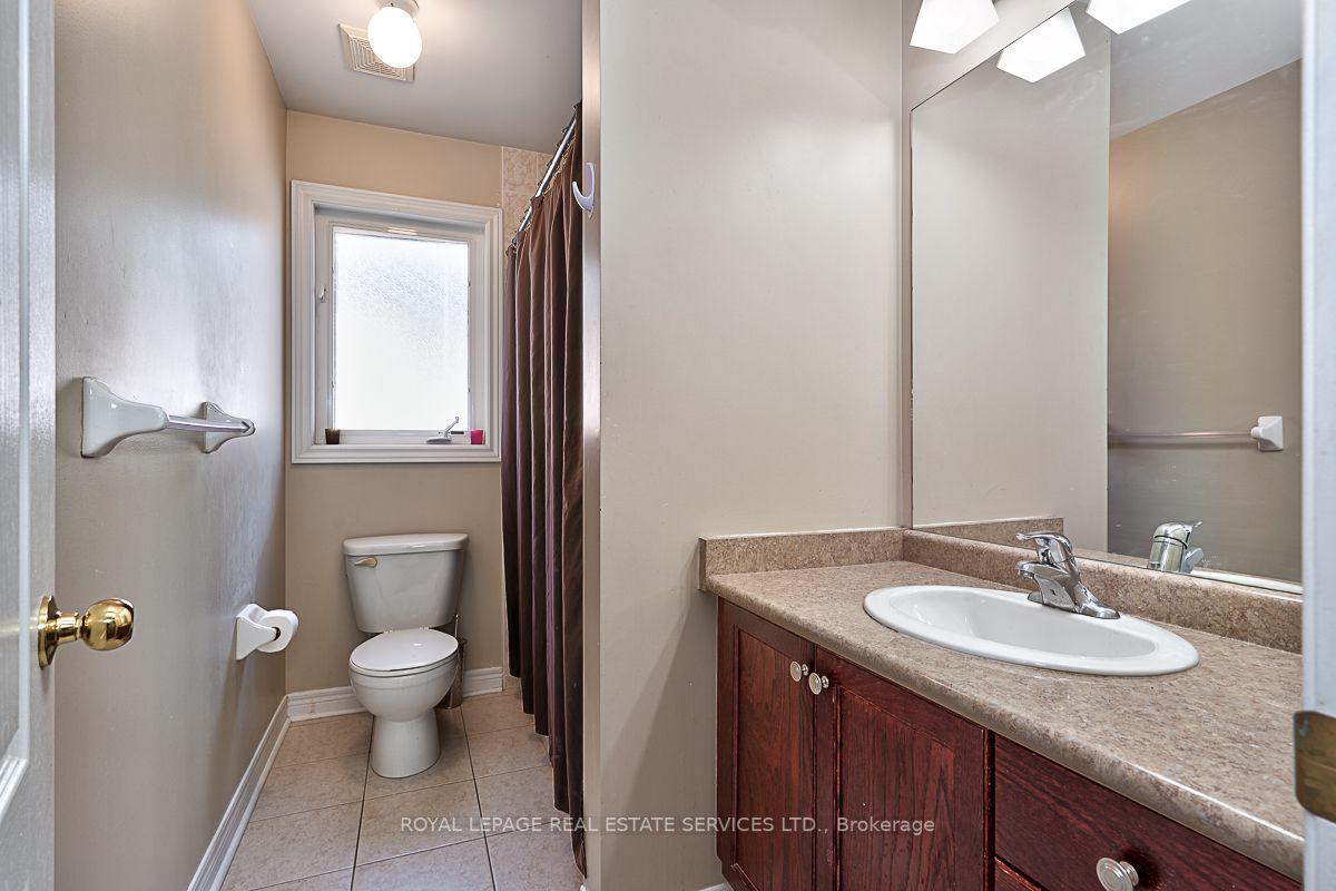 176 Giddings Cres