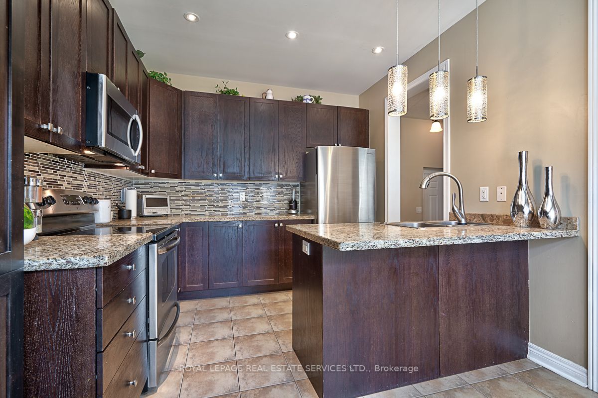 176 Giddings Cres
