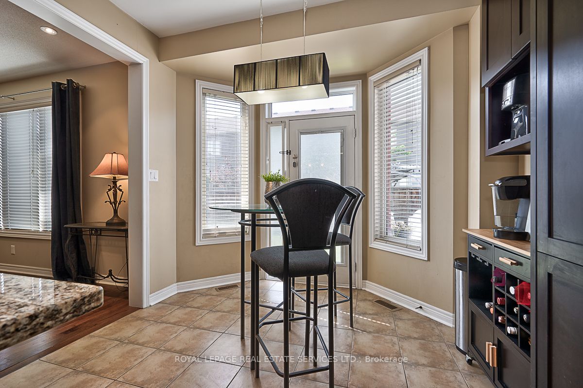 176 Giddings Cres