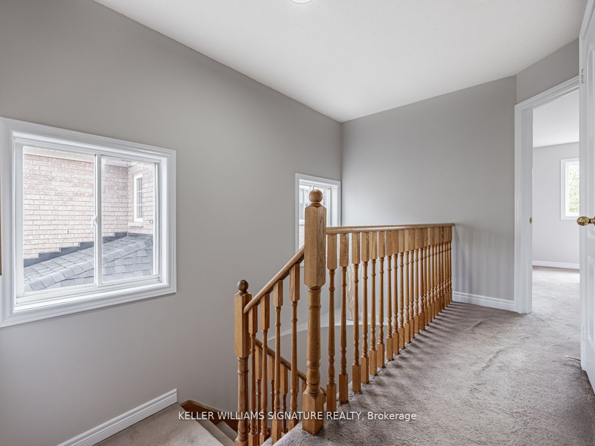 7342 Rosehurst Dr