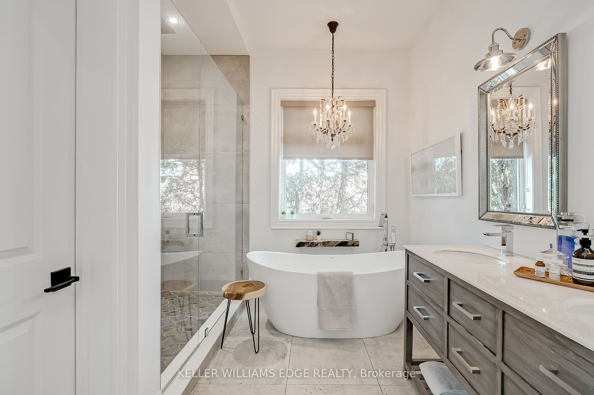 175 North Shore Boulevard W