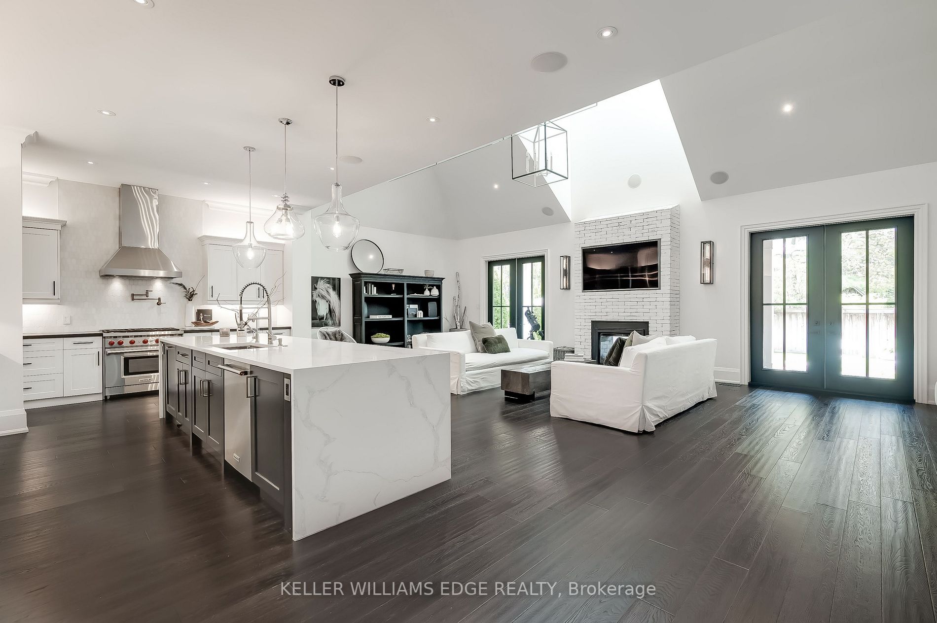 175 North Shore Boulevard W