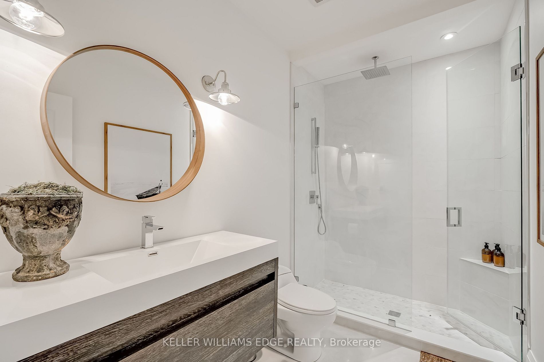 175 North Shore Boulevard W