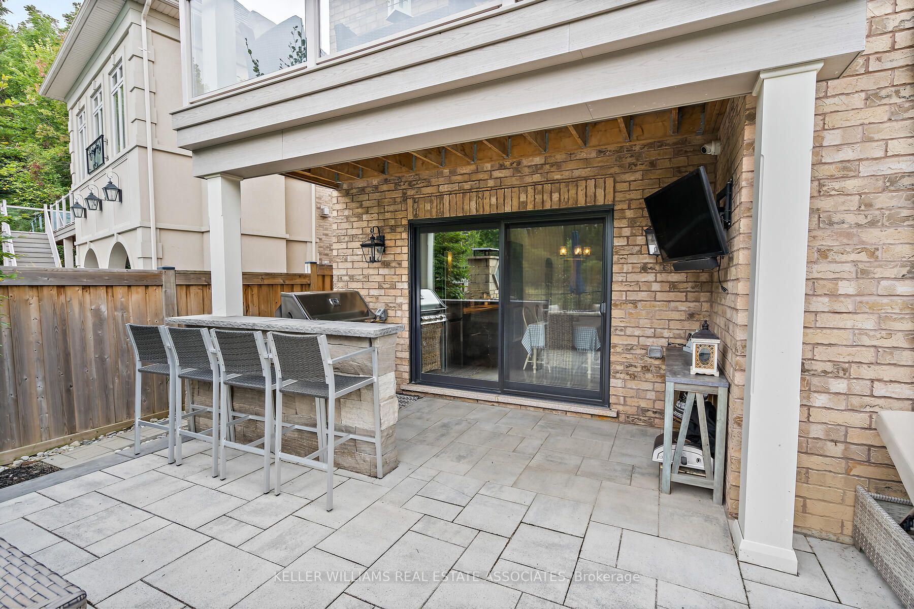106 Foxtail Court