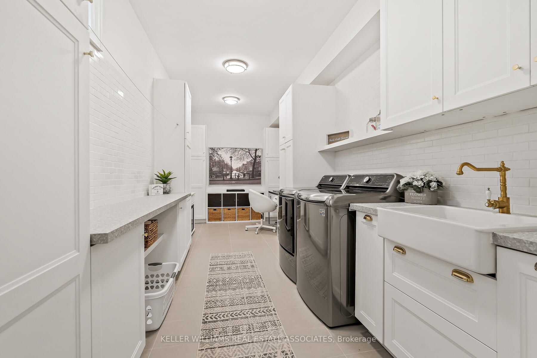 106 Foxtail Court