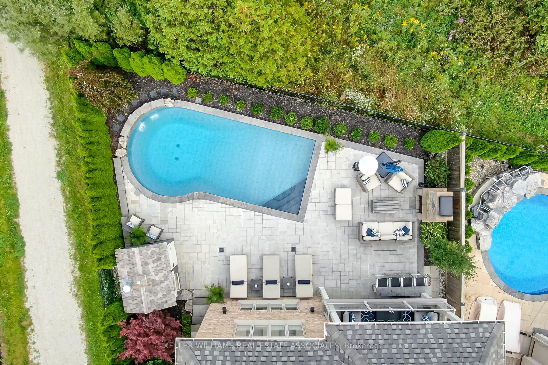106 Foxtail Court