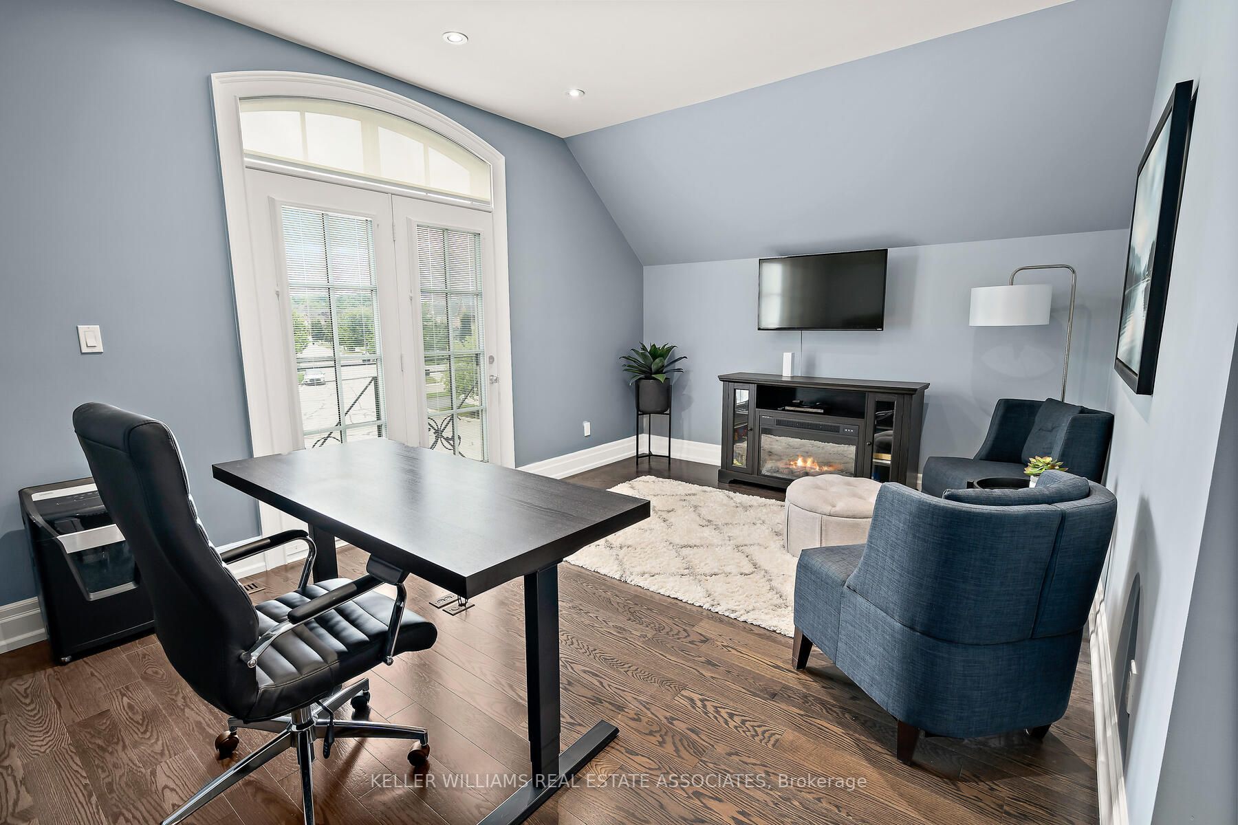 106 Foxtail Court
