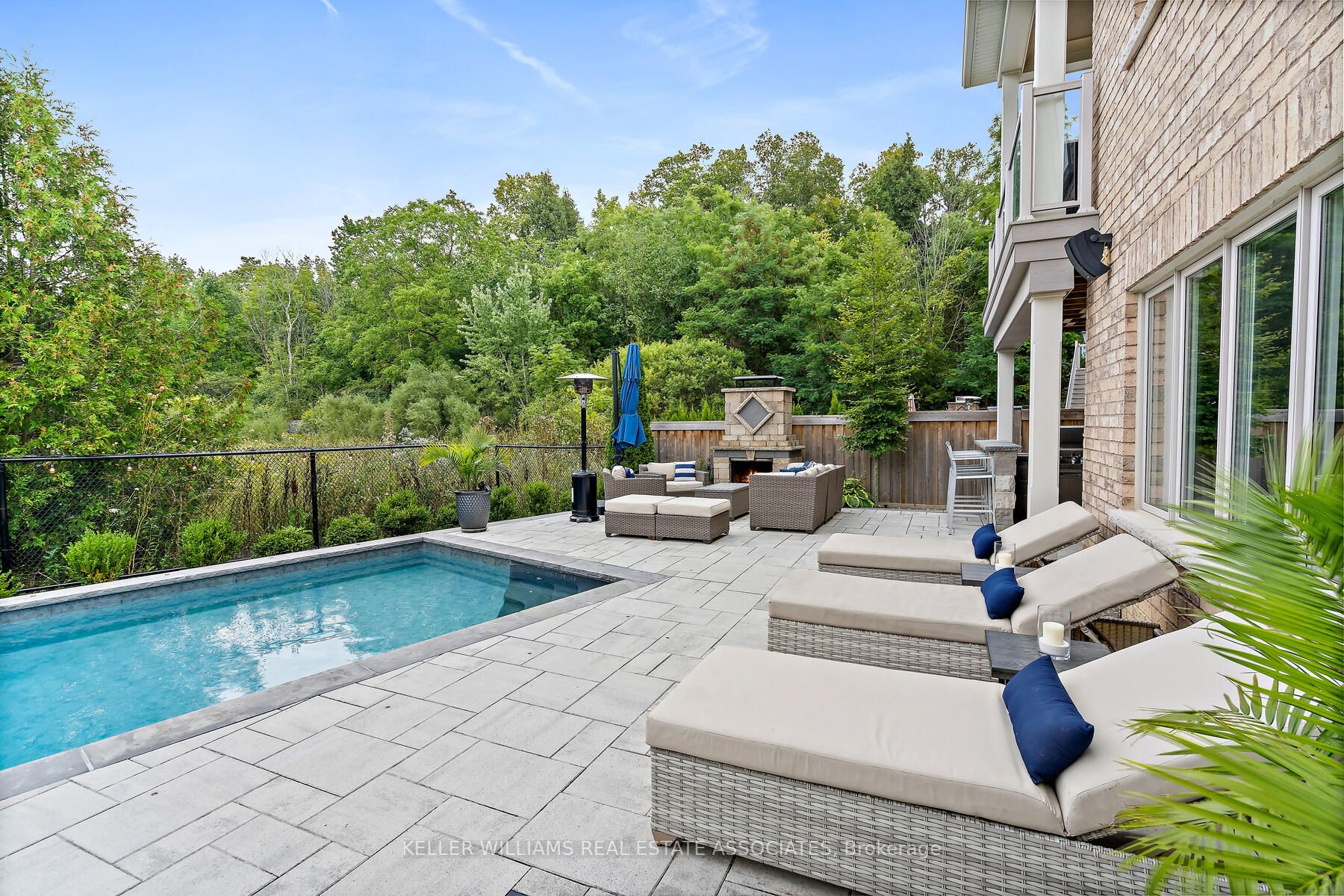 106 Foxtail Court
