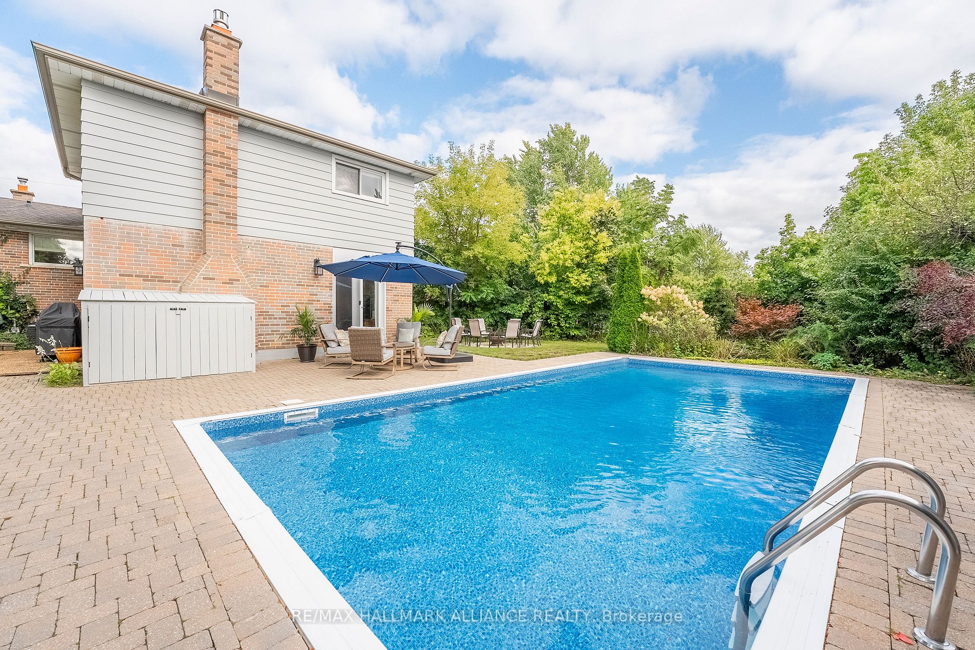 38 Baylor Crescent