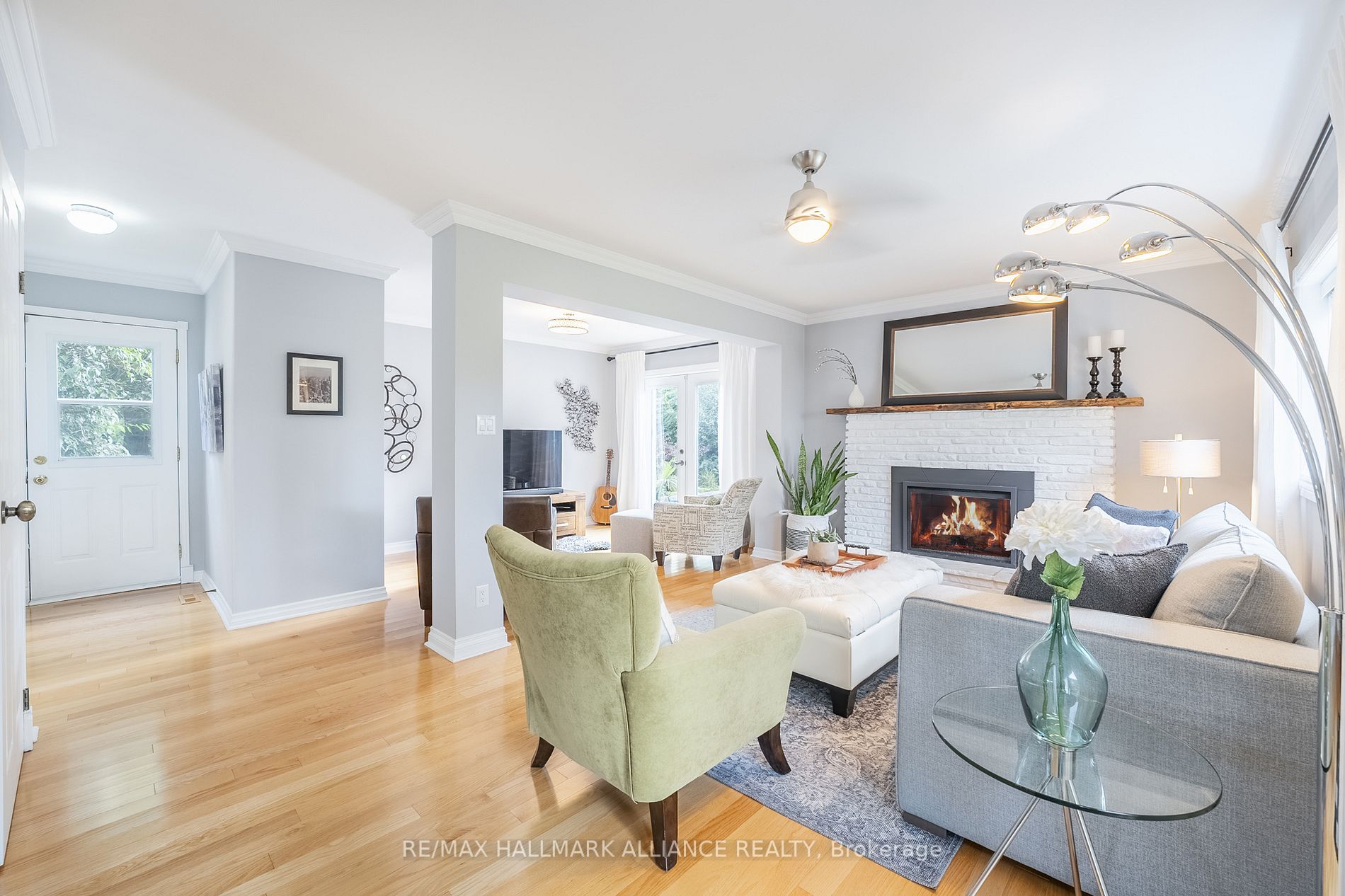 38 Baylor Crescent