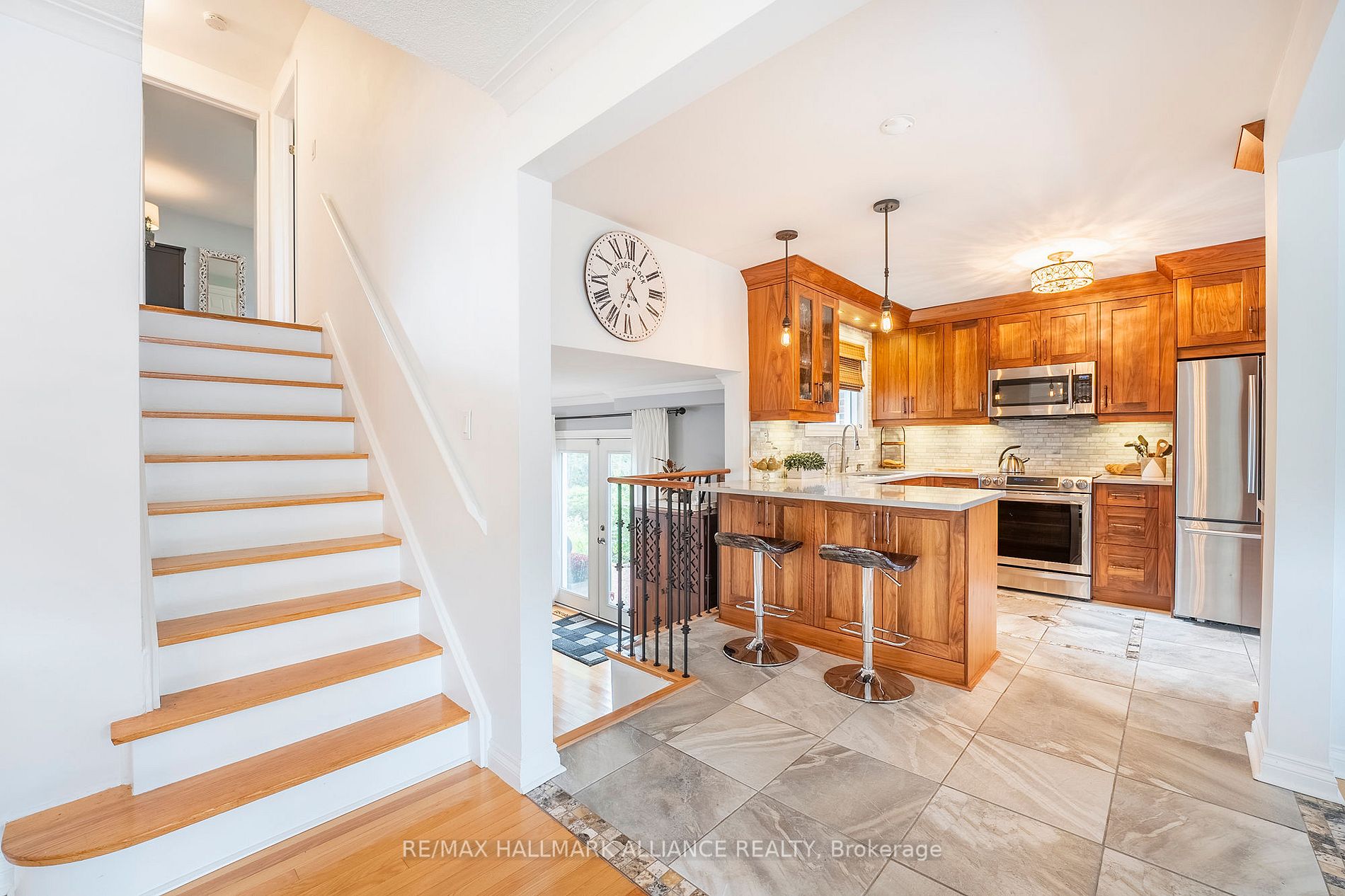 38 Baylor Crescent