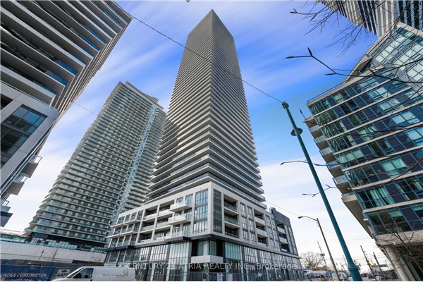 70 Annie Craig Dr W, Toronto