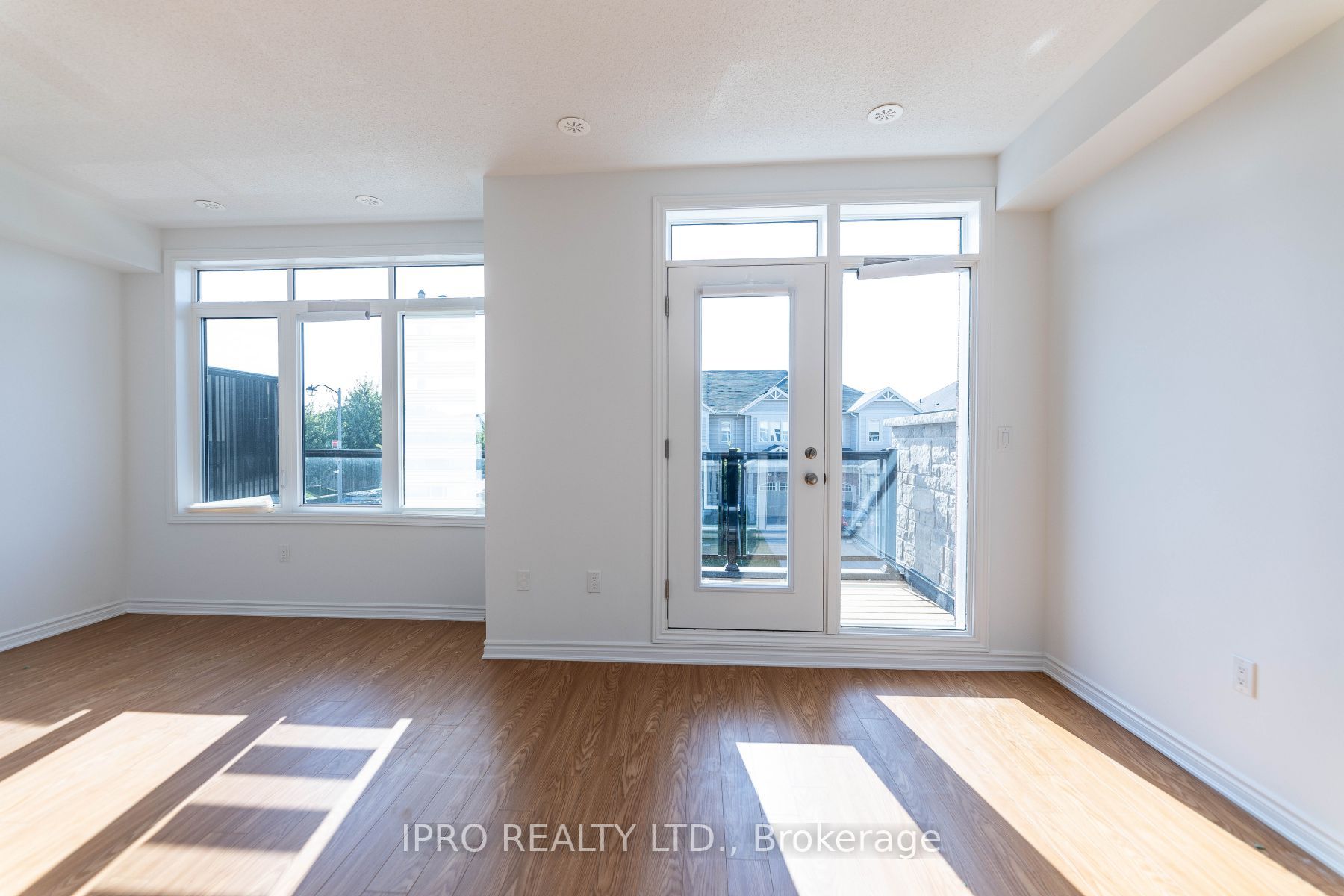 18 Waterville Way