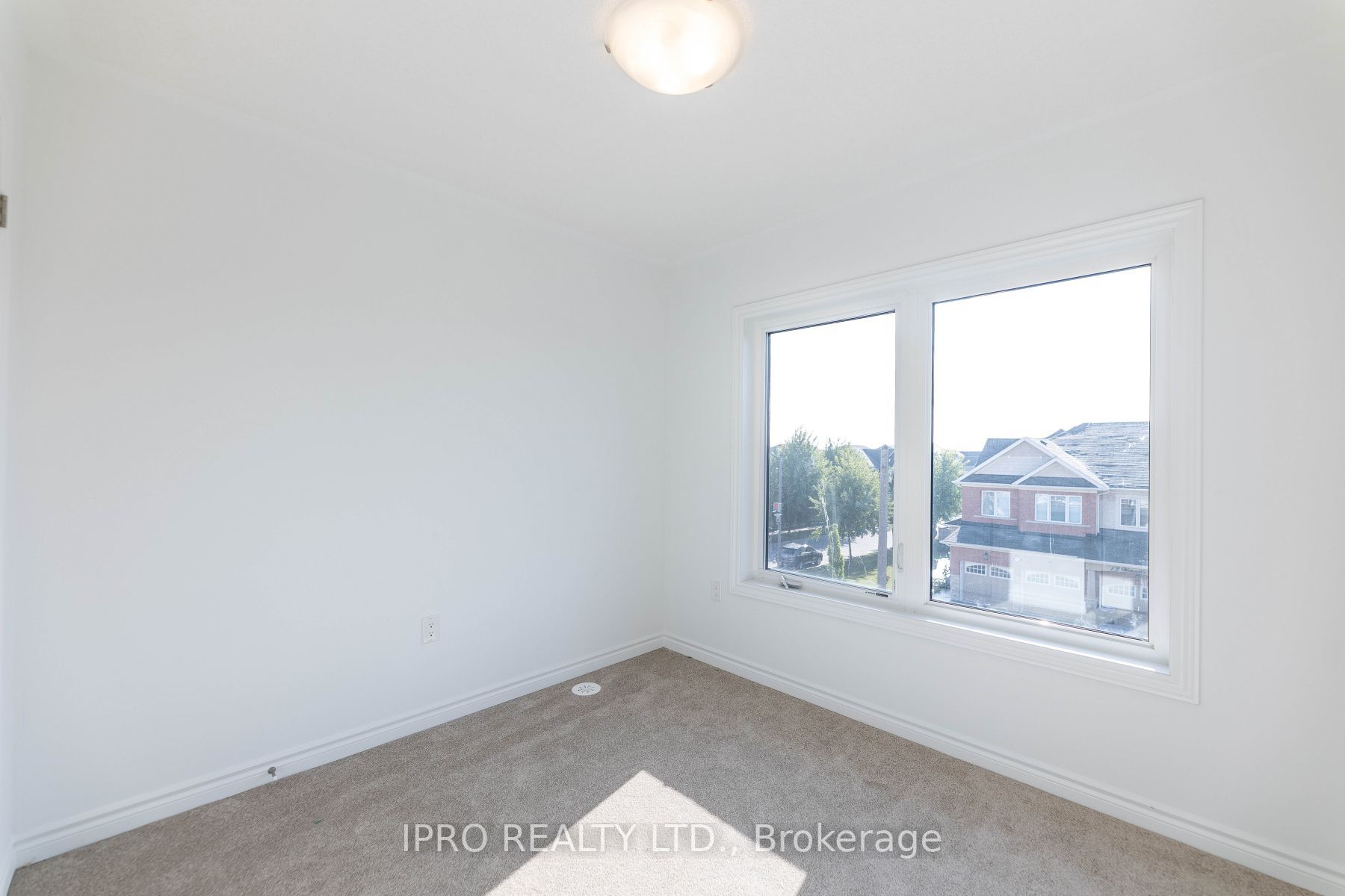 18 Waterville Way