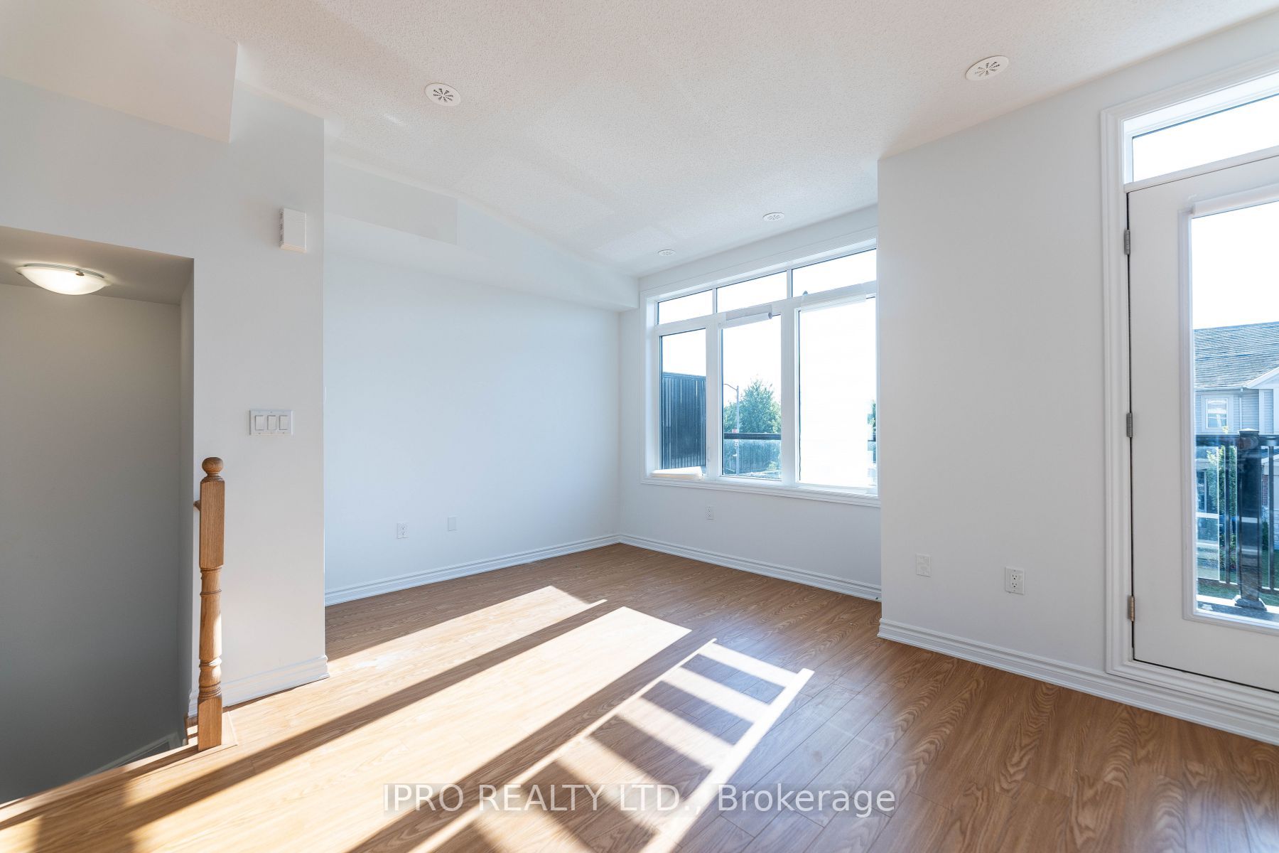 18 Waterville Way