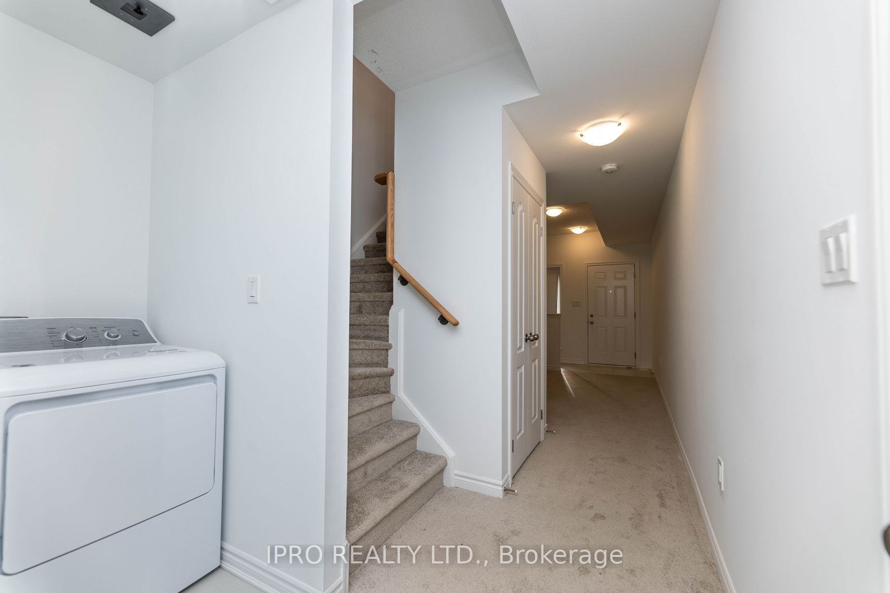 18 Waterville Way
