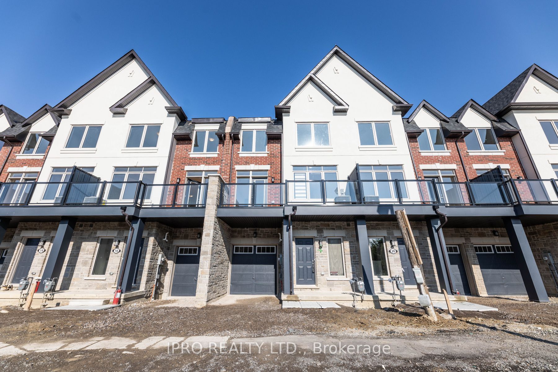 18 Waterville Way