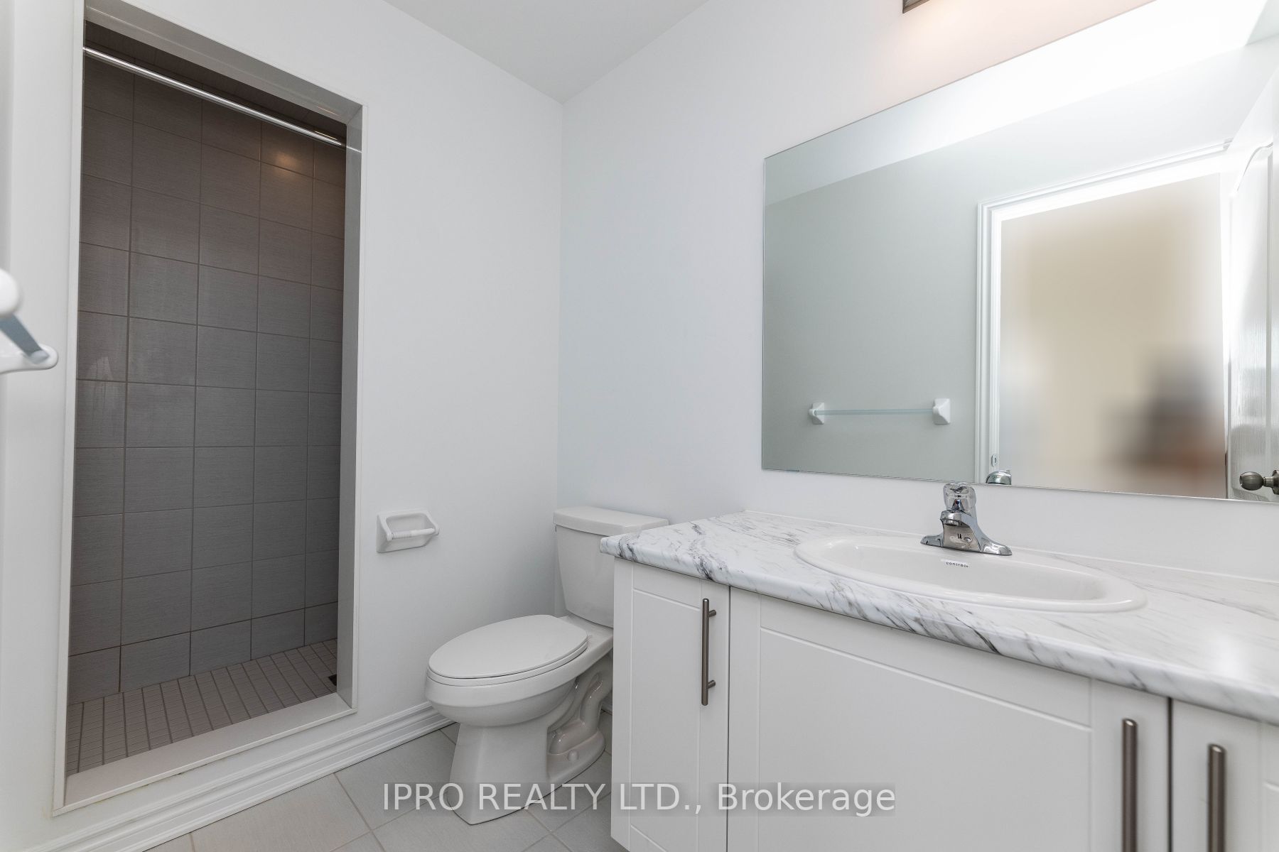 18 Waterville Way