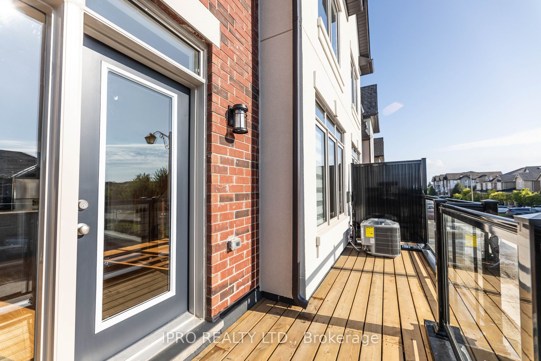 18 Waterville Way