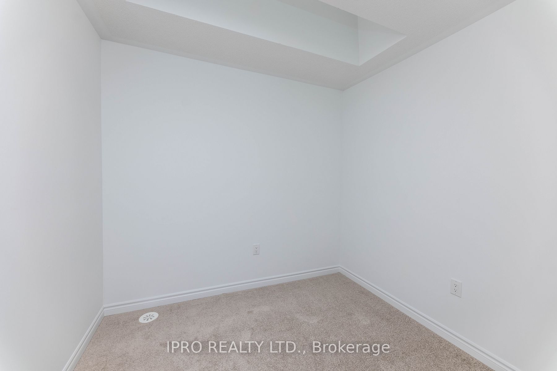 18 Waterville Way