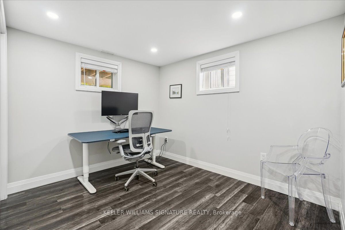 2221 Courtland Drive