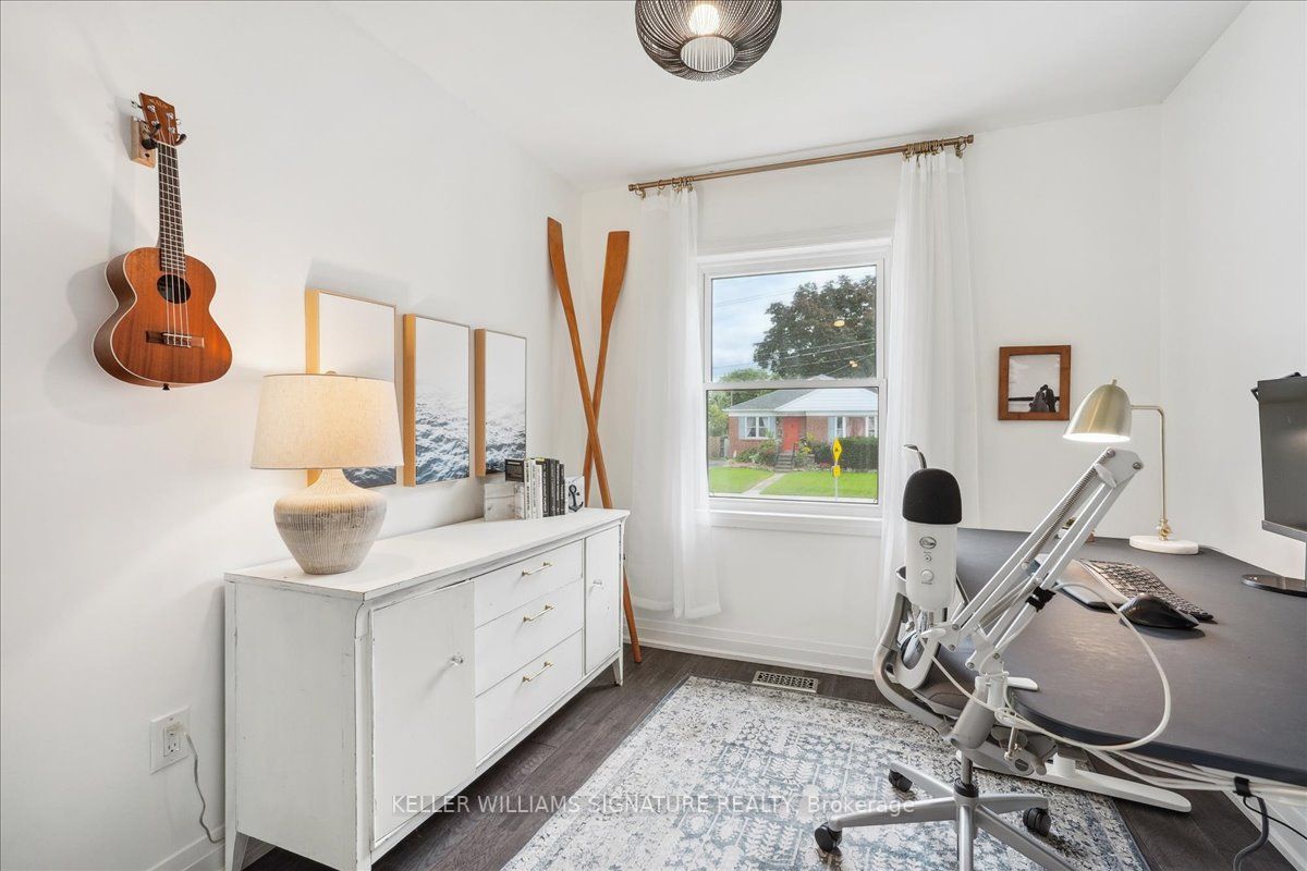 2221 Courtland Drive